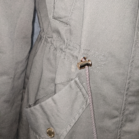 Collection B Small Hooded Anorak Jacket - Picture 6 of 10